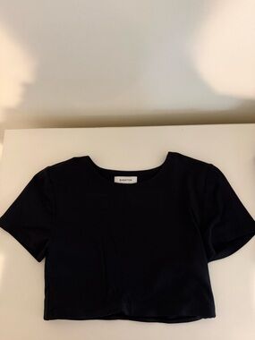 Aritzia babaton contour tee
